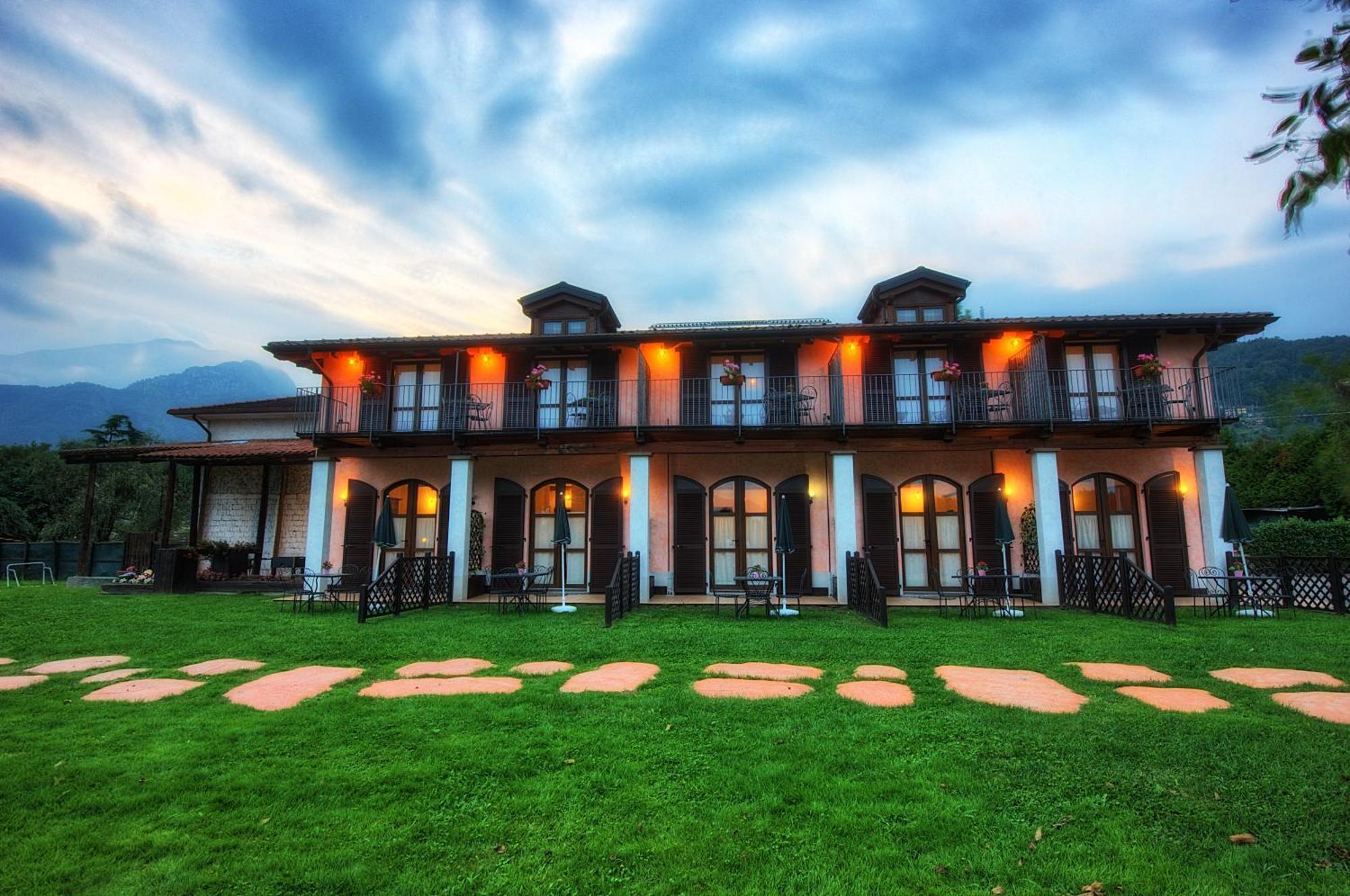 Agriturismo Alla Poncia Gravedona Exteriér fotografie