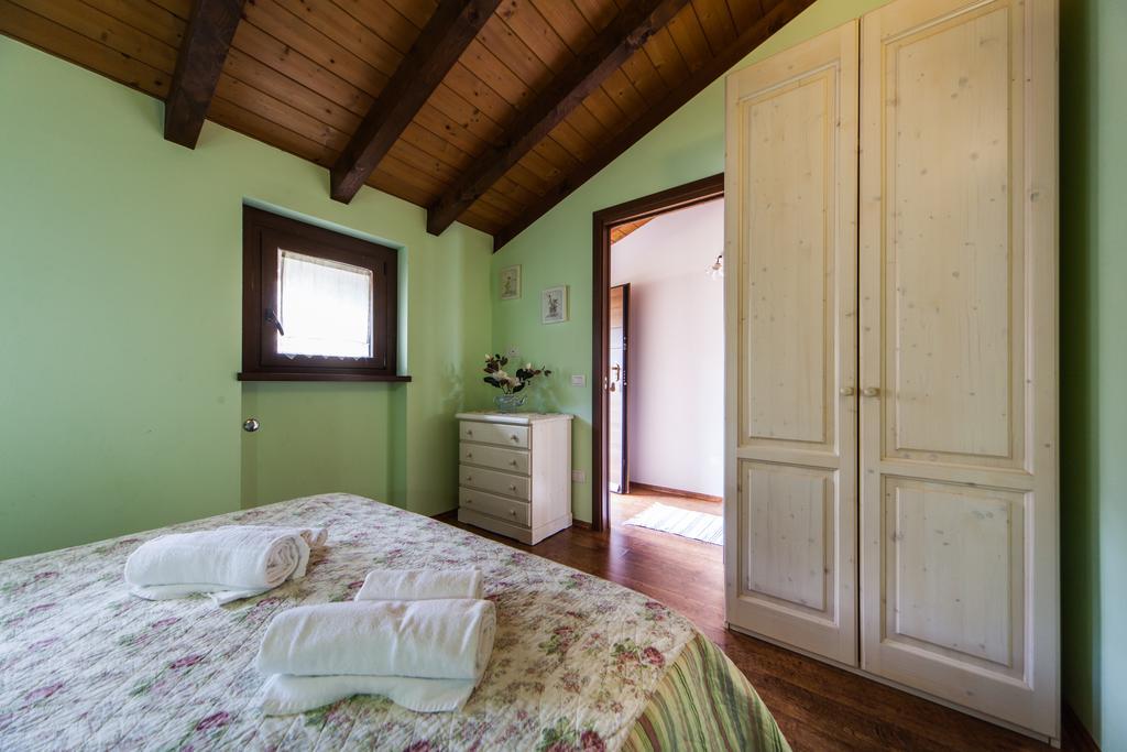 Agriturismo Alla Poncia Gravedona Exteriér fotografie